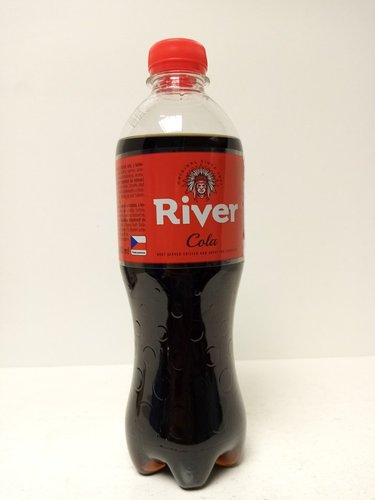 River Cola  s kofeinem 0,5 l