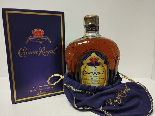 Crown Royal Canadian 40% 1l + drkov krabika