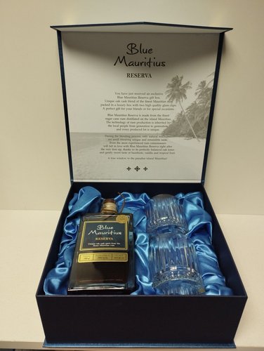 Blue Mauritius Reserva 40% 0,7 l + 2x sklo