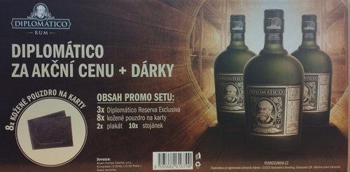Dipolomatico Reserva Exclusive 40% 0,7 l 3 ks + promo (8x pouzdro na karty, 2x plakt, 10x stojnek)